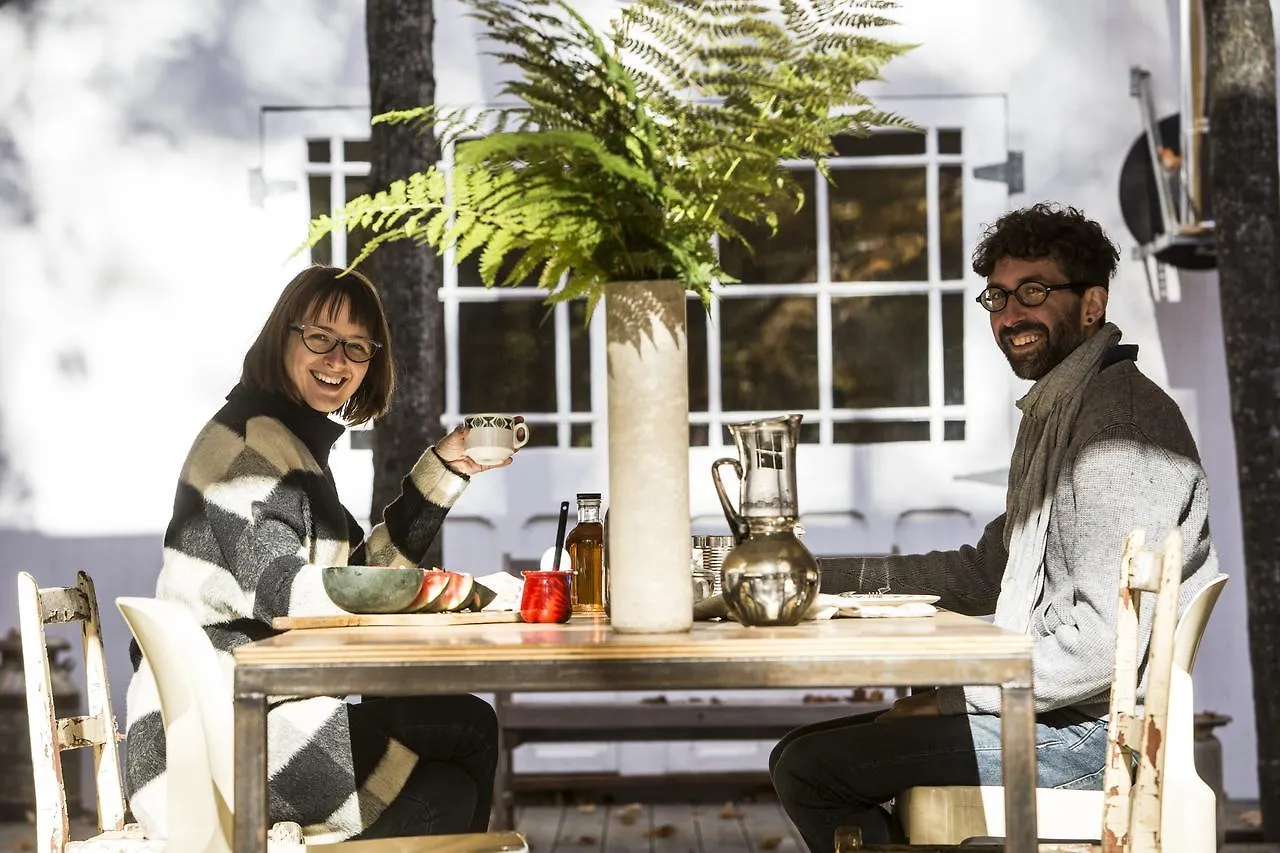 Bed & Breakfast Gite Larguer Les Samares Dans Une Cabane A Sucre Québec Canada